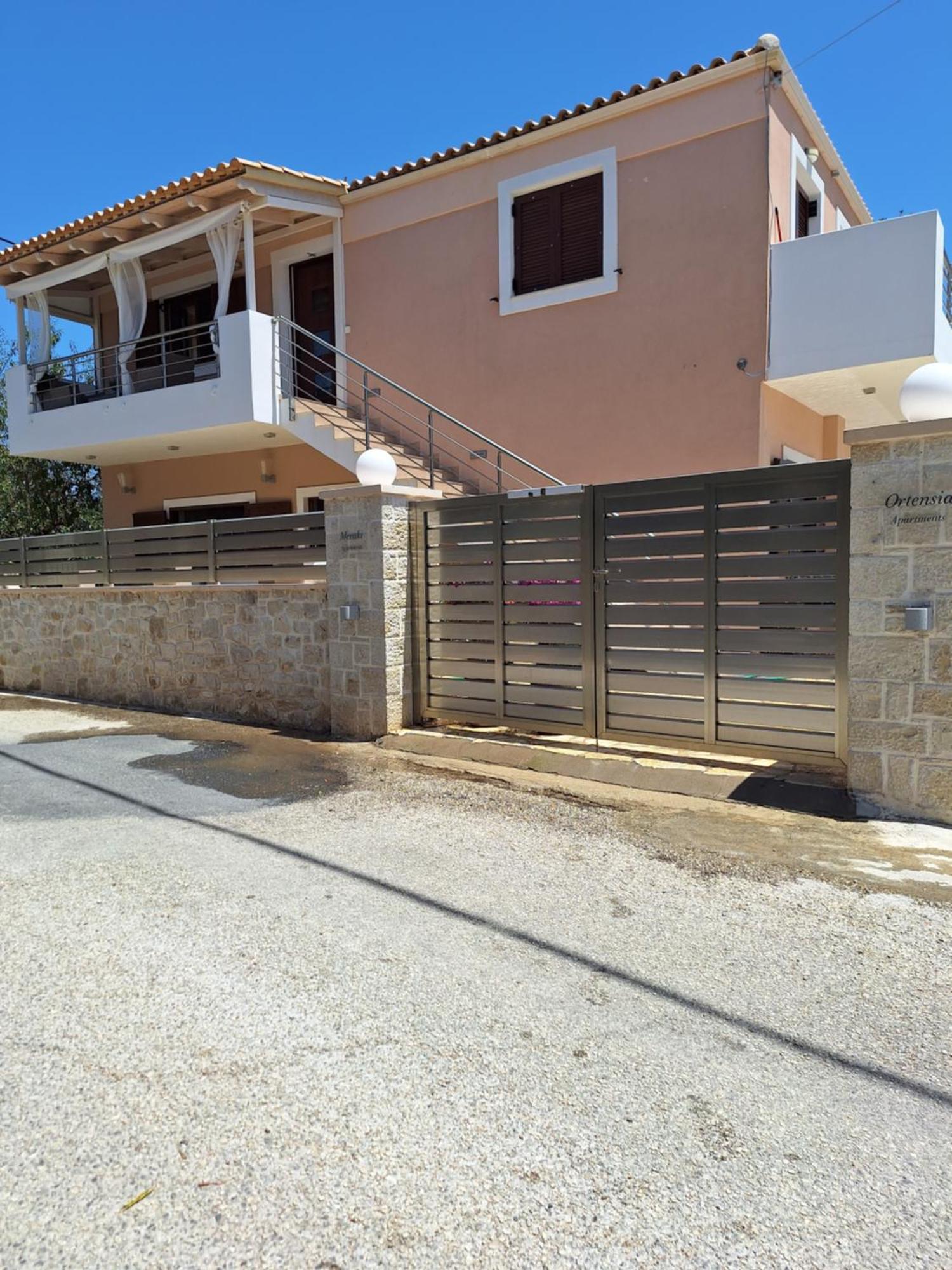 Ortensia Oziás Exterior foto